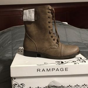 Rampage gray/brown ankle boot.